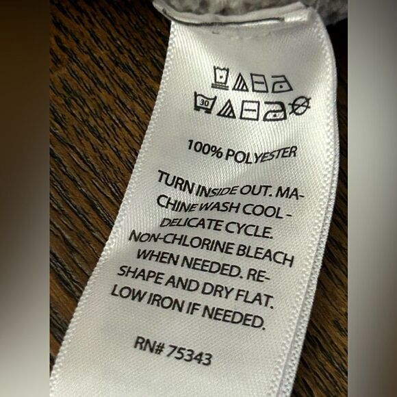 Christian Siriano New York Chunky Chenille Snowflake Sweater Size Medium - Picture 9 of 12